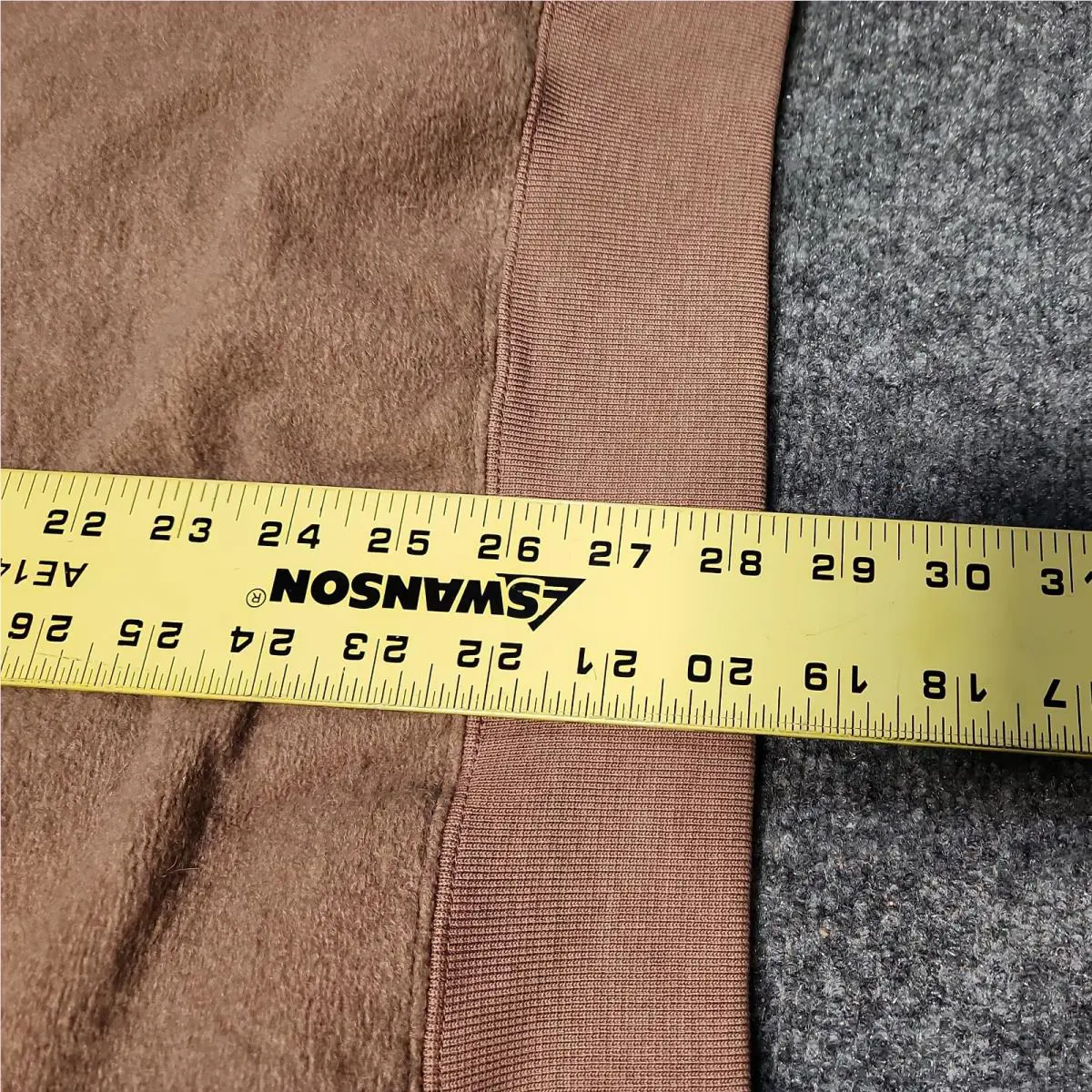 Nike clothing - Brown 14
