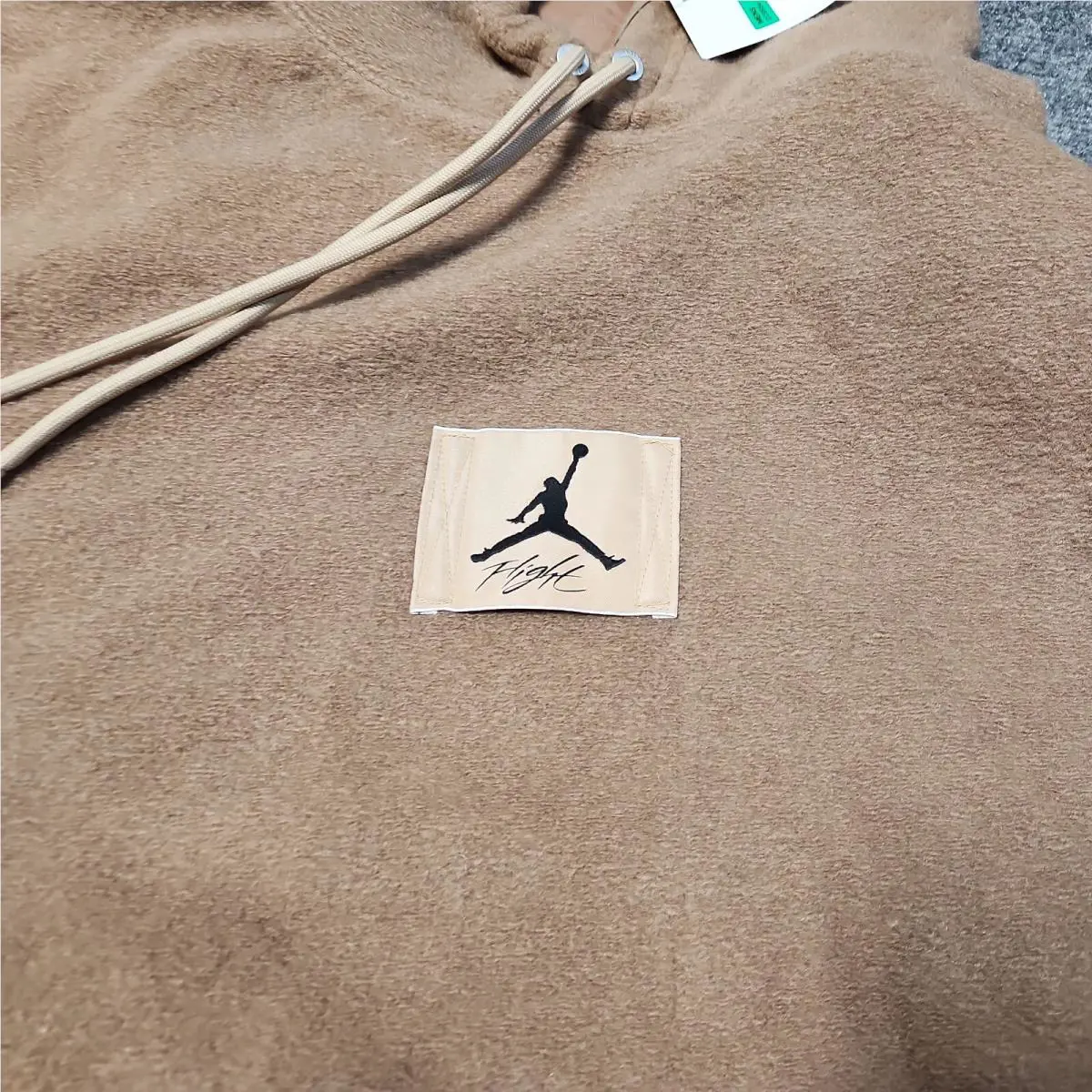 Nike clothing - Brown 5