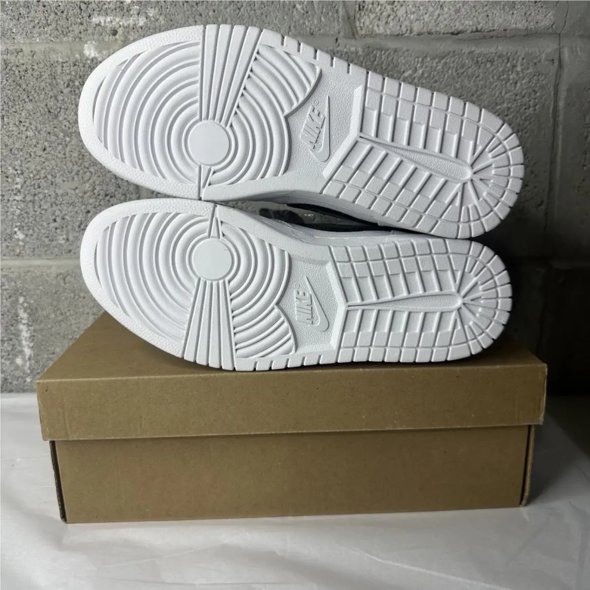 Nike shoes - Nike Dunk Lux - Dunk Lux - 910088-101 - White | Black 3