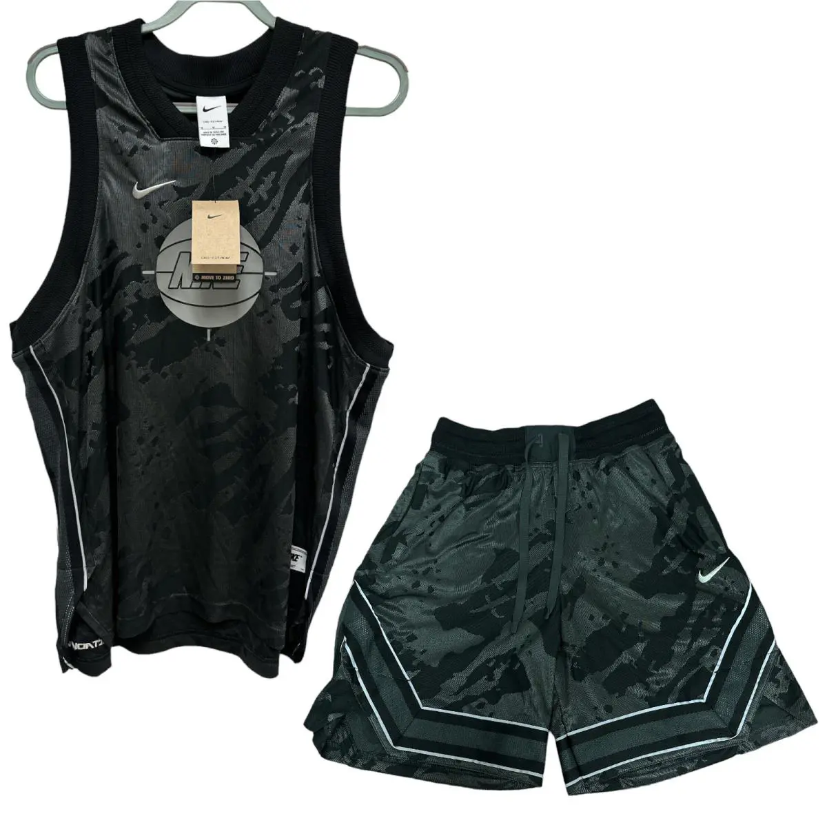 Nike Dri-fit Adv Men`s Premium Basketball Jersey and Loose Fit Shorts Set M
