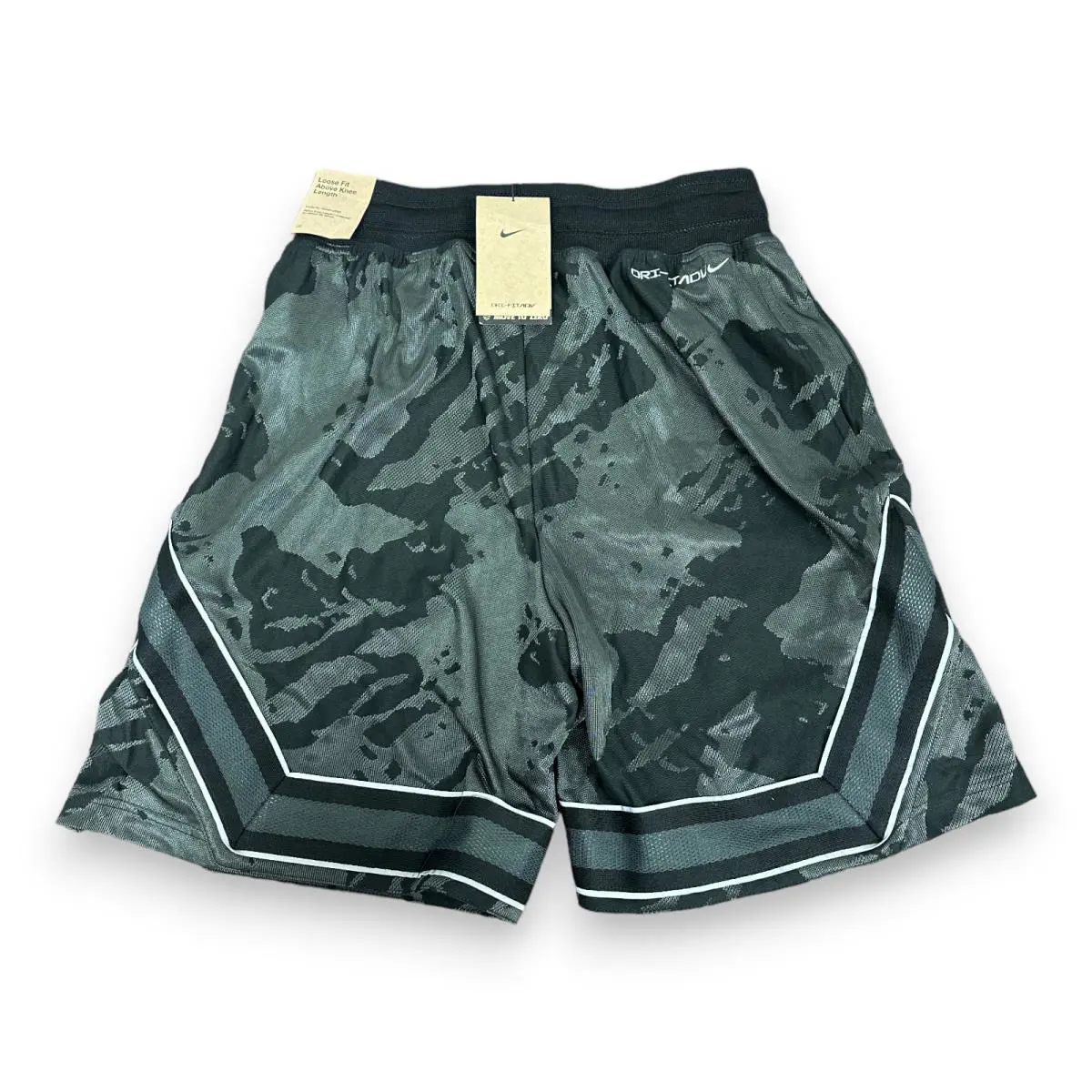 Nike clothing - Black (UPC: 196604861953) 2