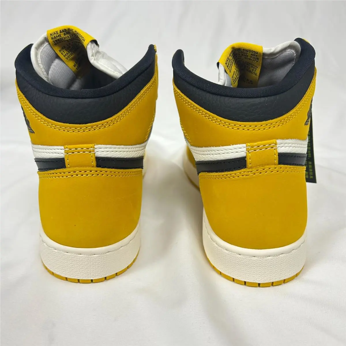 Nike shoes - Air Jordan 1 - Air - Yellow (UPC: 196149226576) 2