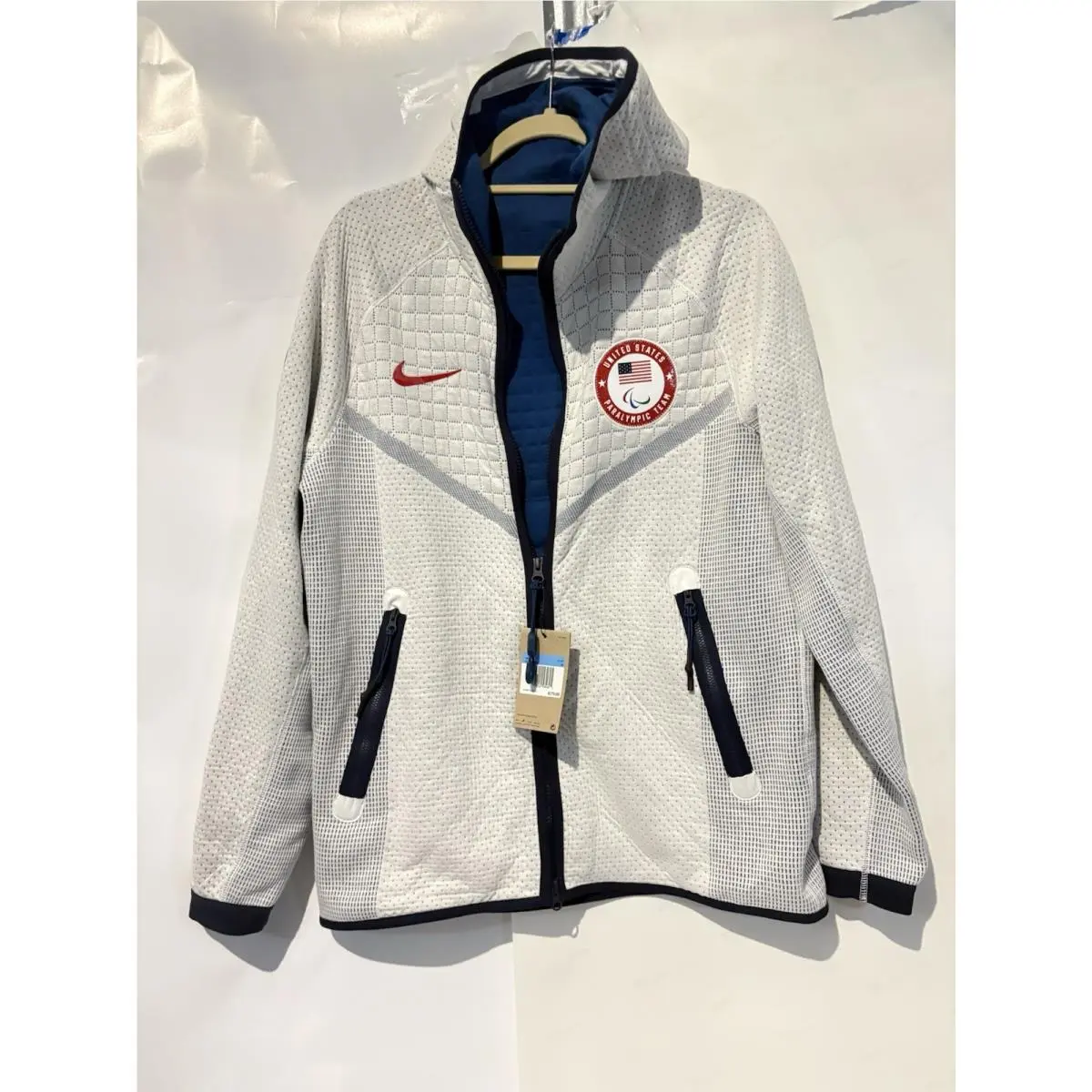 Nike clothing - DJ5245-121 - DJ5245-121 - White (UPC: 0195242534618) 0