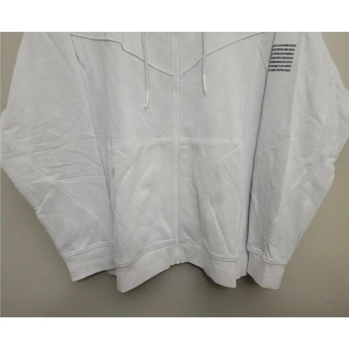 Nike clothing - CK5809-100 - CK5809-100 - Greyish White (UPC: 193656308832) 2