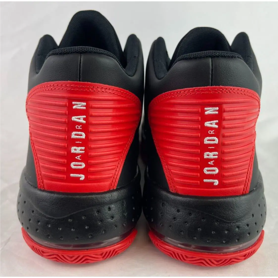 Nike shoes - Jordan Max Aura 2 - Max Aura - Multicolor (UPC: 194500819313) 2