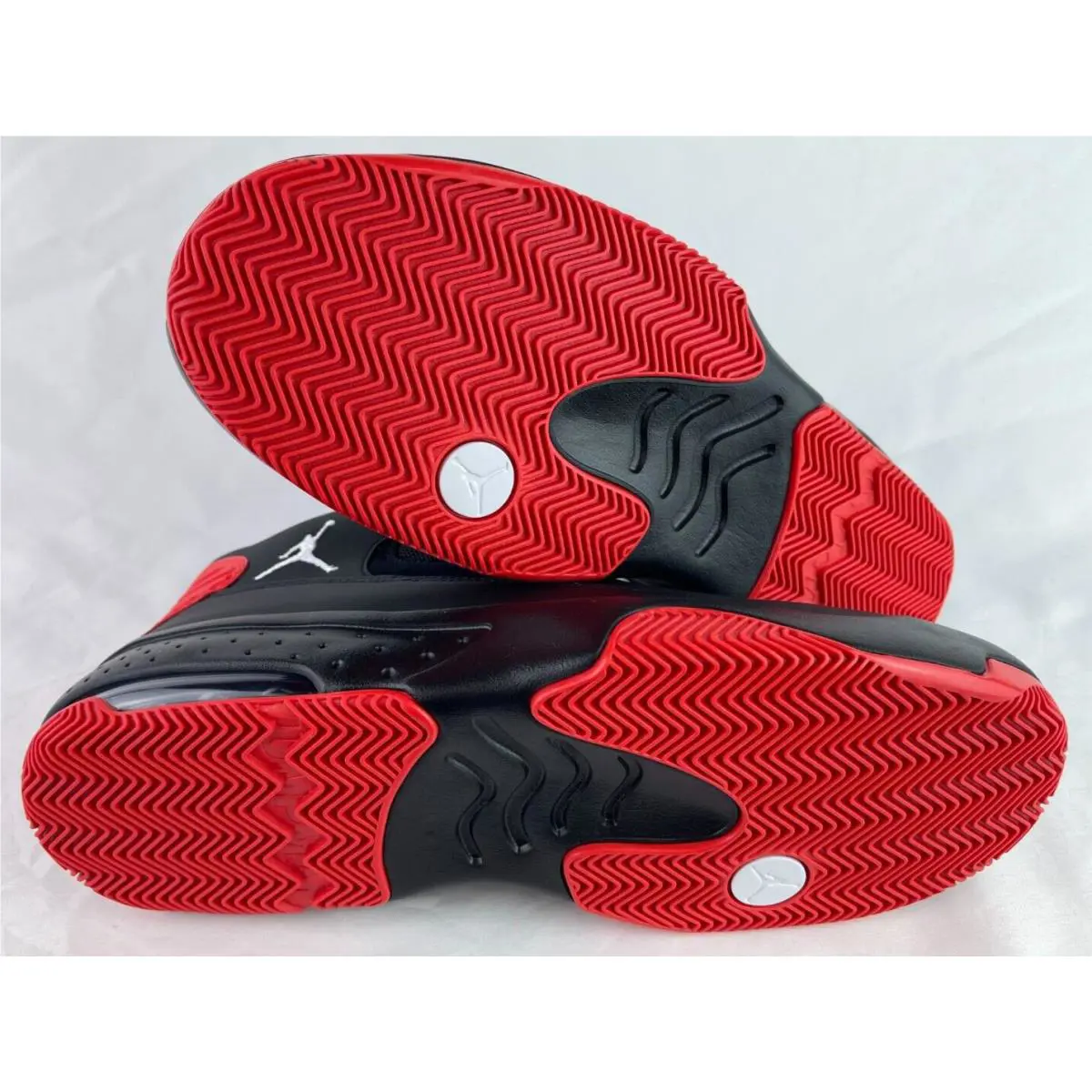 Nike shoes - Jordan Max Aura 2 - Max Aura - Multicolor (UPC: 194500819313) 3