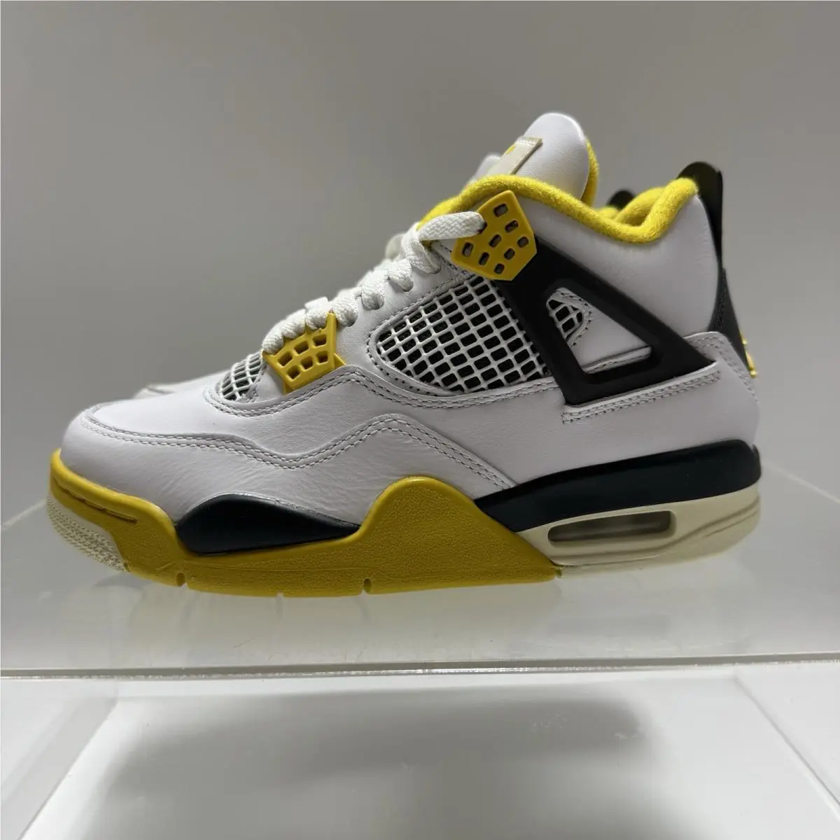 Nike shoes - Air Jordan 4 - Air - AQ9129-101 - White 0