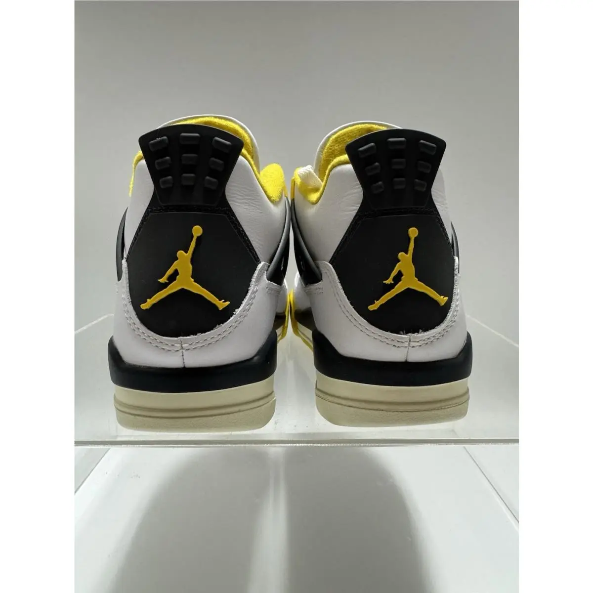 Nike shoes - Air Jordan 4 - Air - AQ9129-101 - White 4