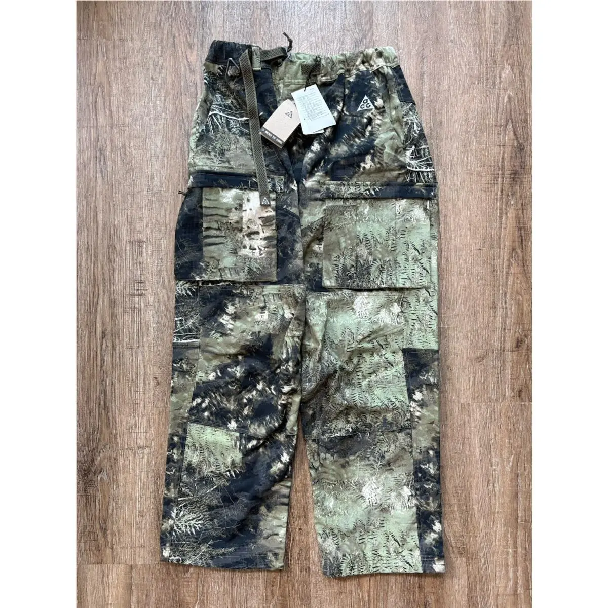 Nike Acg Smith Summit Aop Cargo Pants Oil Green Men’s Sz Medium FB8199-386