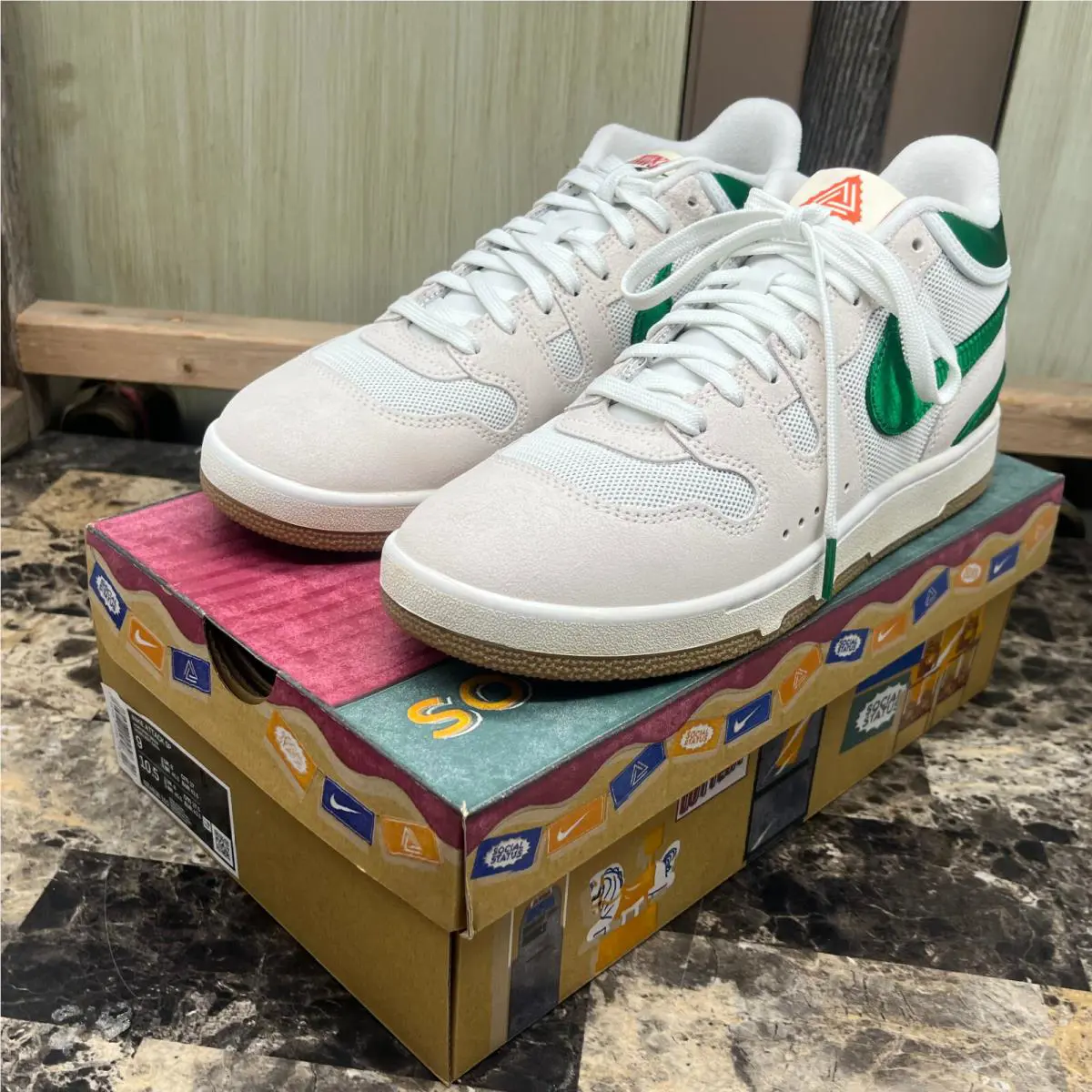 Nike shoes - White 1