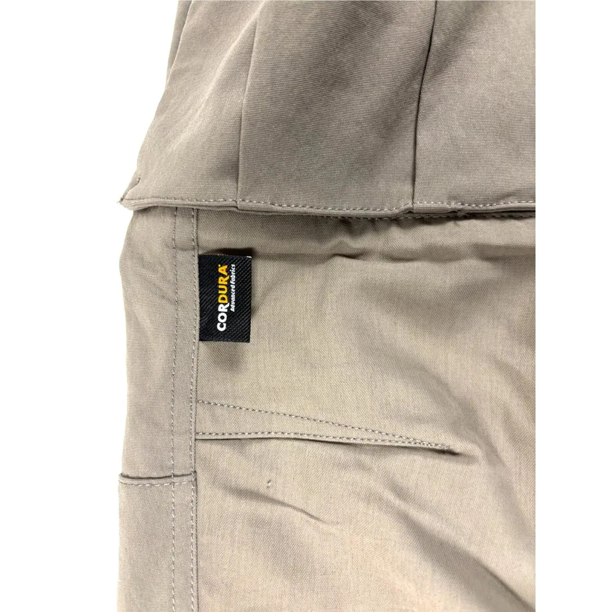 Nike clothing - Beige (UPC: 196151277849) 0