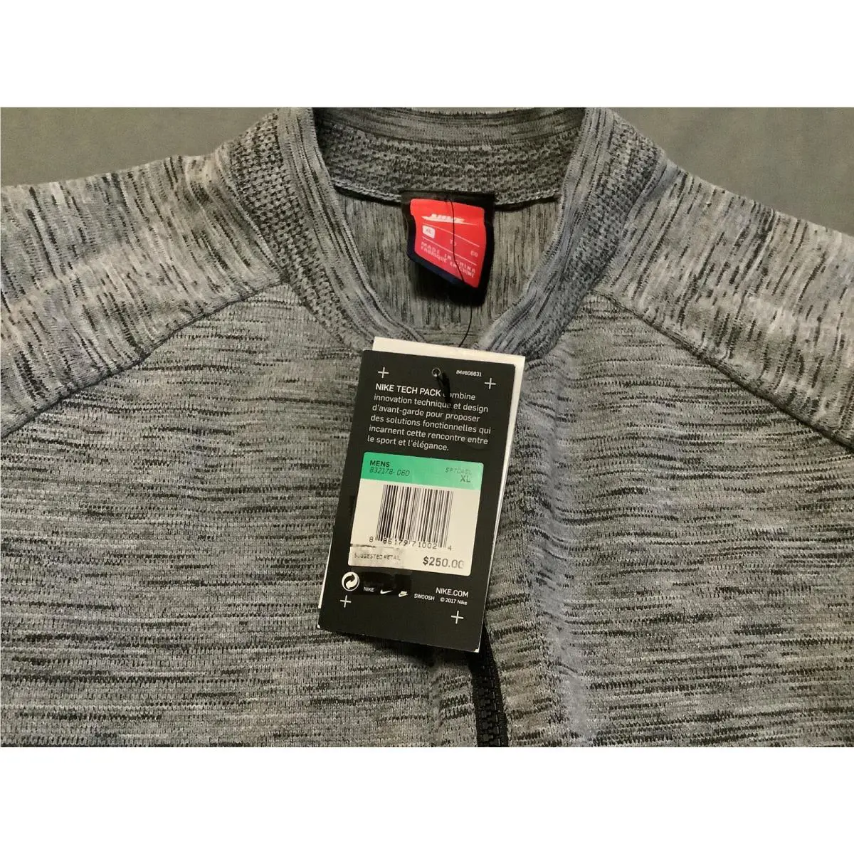Nike clothing - Gray 2