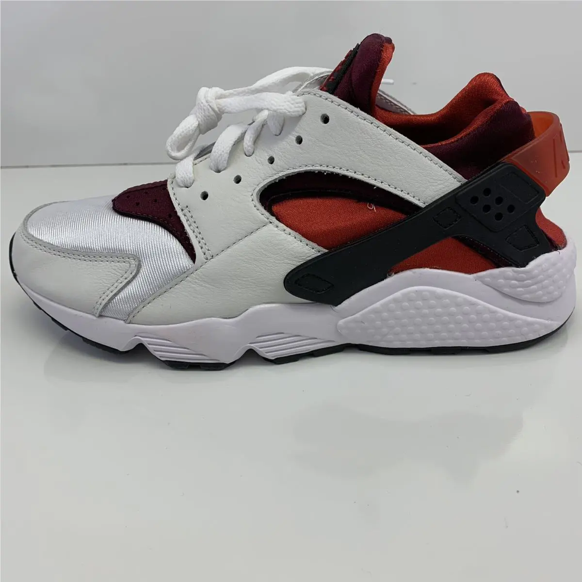 Nike shoes - Nike Air Huarache - Air Huarache - dd1068 105 - White Varsity Red (UPC: 0195243764274) 0