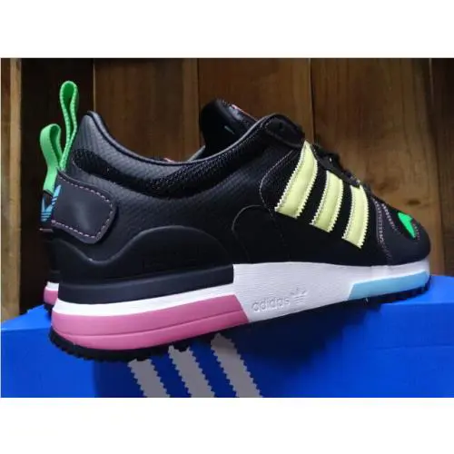 Adidas shoes - adidas ZX 700 - Multicolor 18