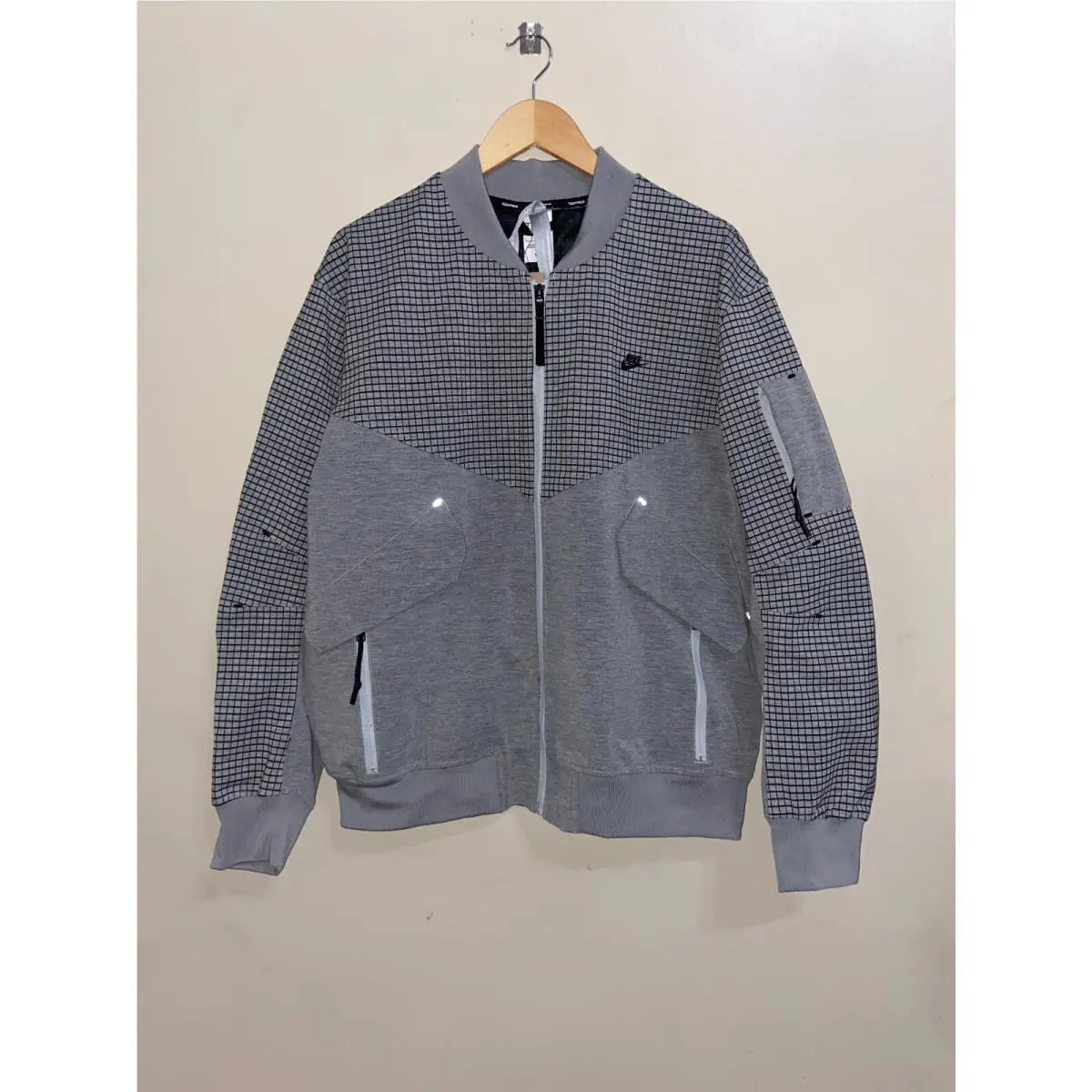 Nike clothing - DM5501-011 DM5501011 - DM5501-011 DM5501011 - Gray 0