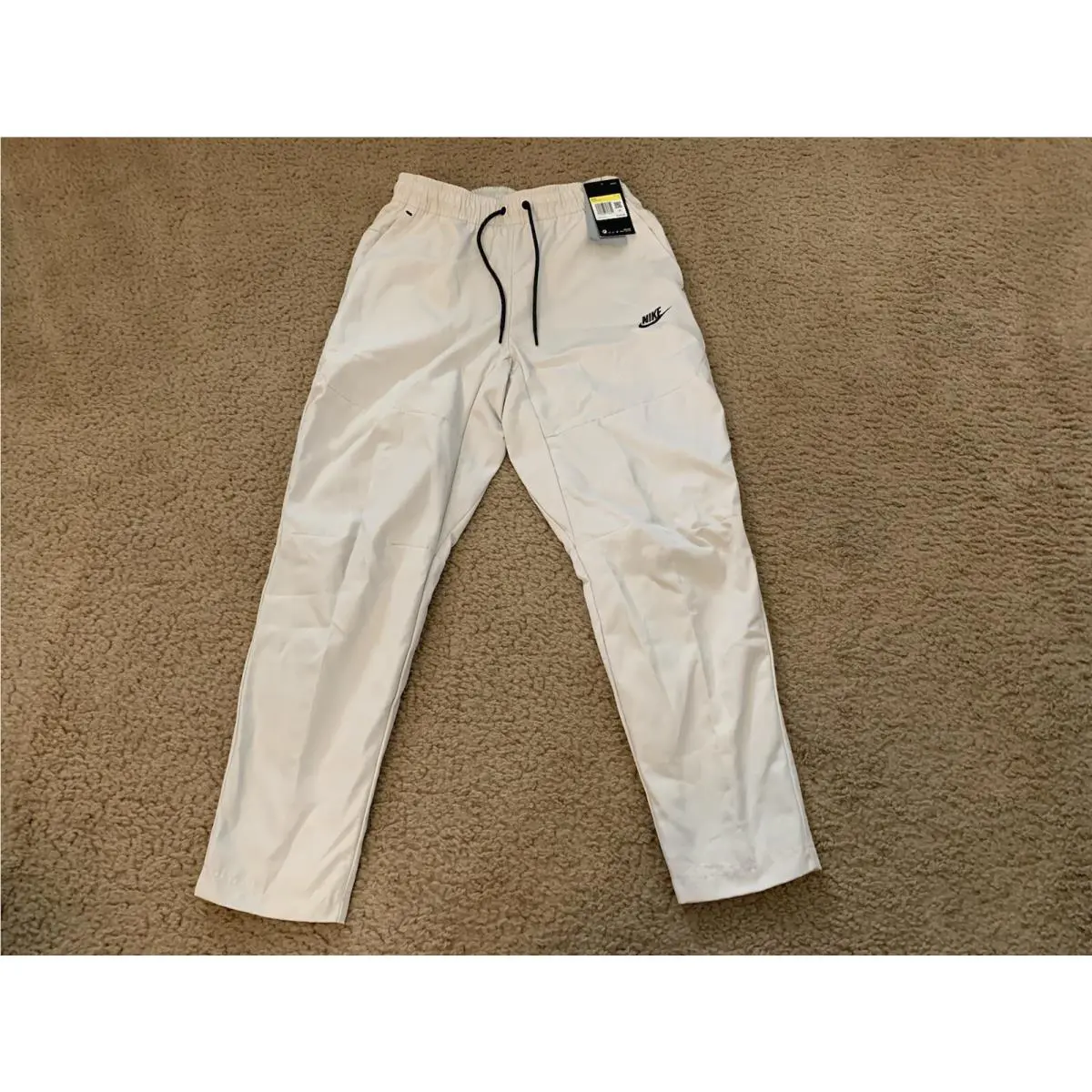 Nike clothing - CU4487 072 - Light Bone (UPC: 194498713655) 0