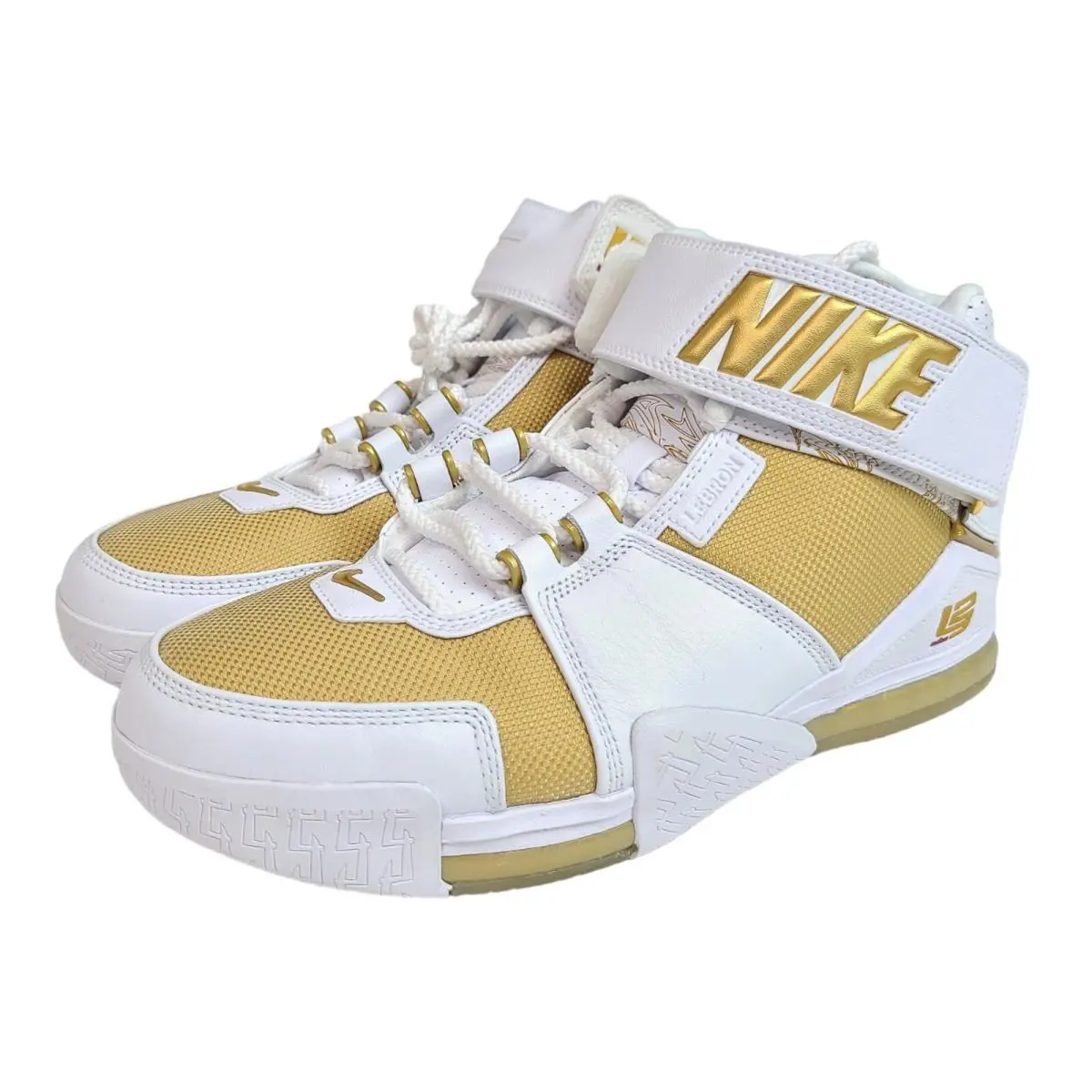 Nike shoes - Nike Zoom LeBron - Zoom LeBron - DJ4892100 - White 2