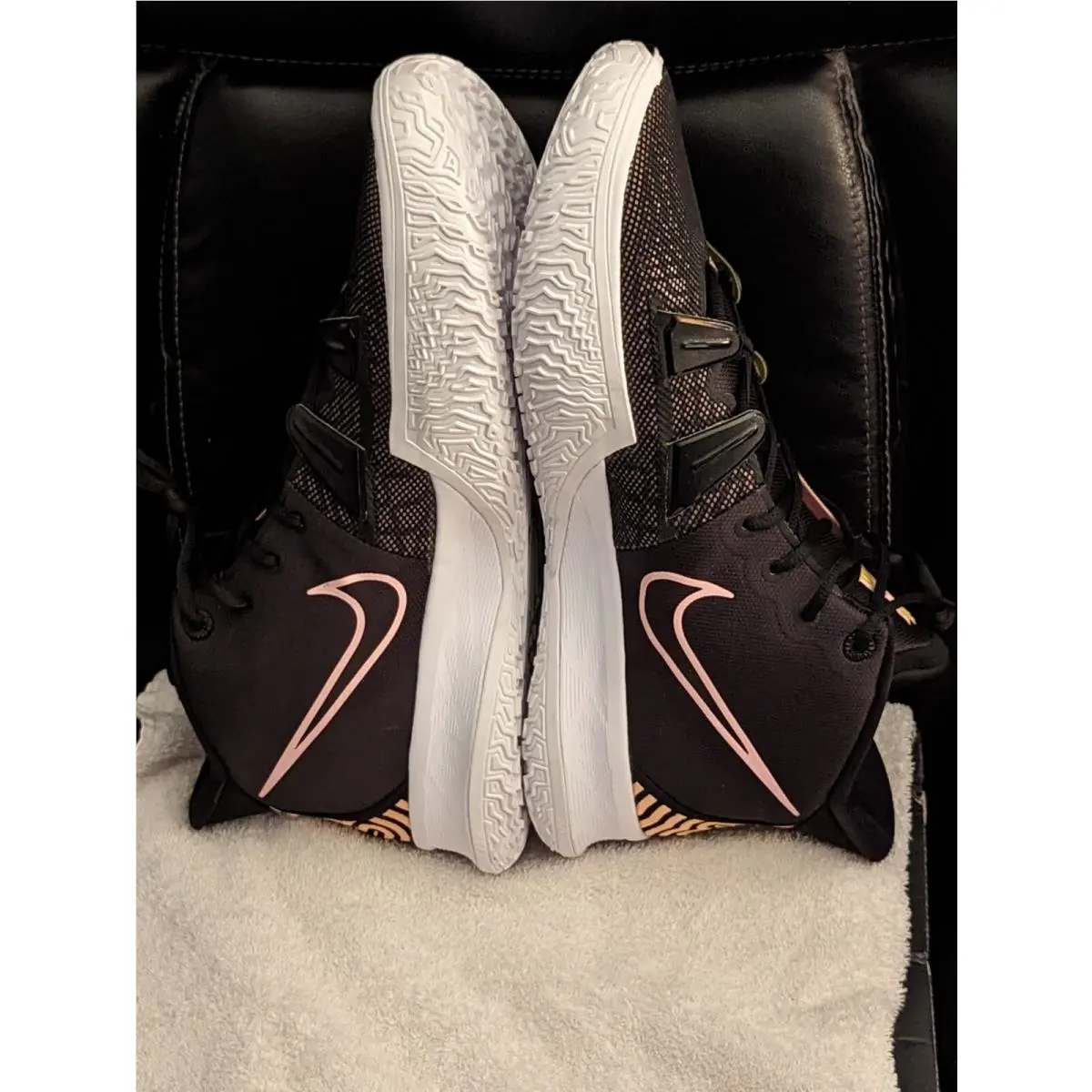 Nike shoes - Nike Kyrie 7 - Kyrie - CQ9327-005 - Black 13