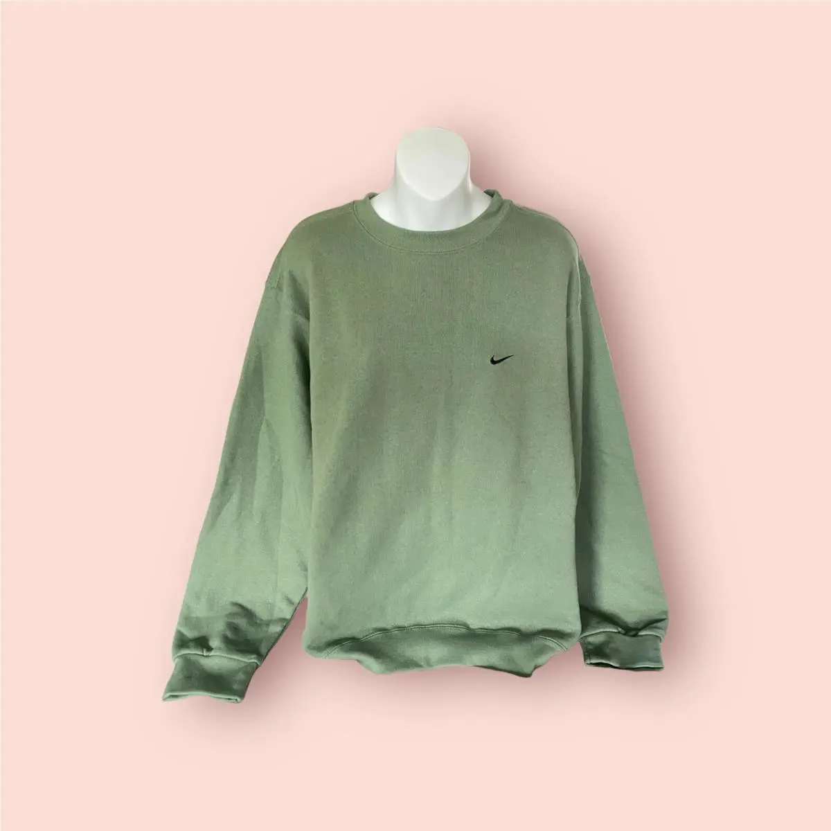 Nike clothing - Green 1
