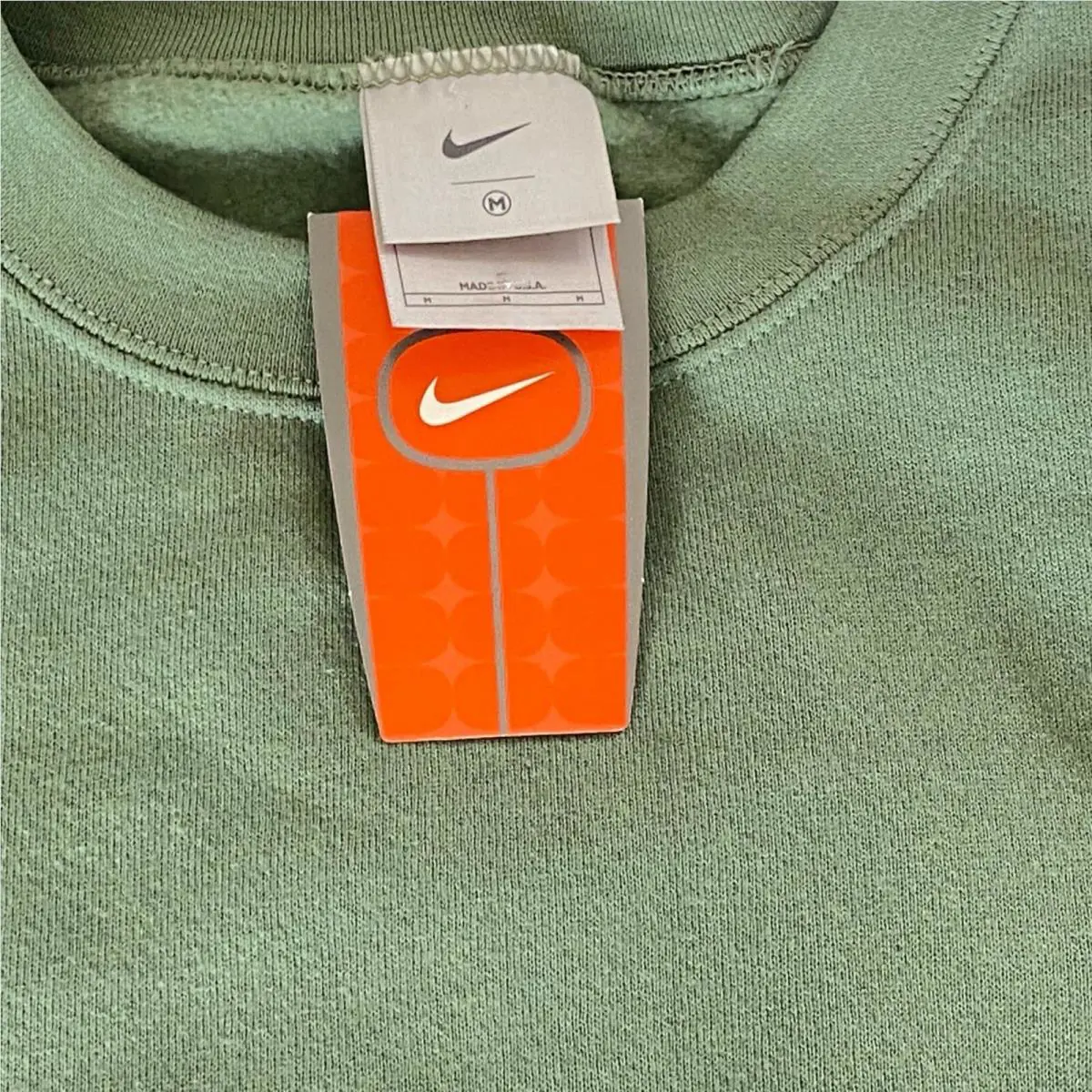Nike clothing - Green 3