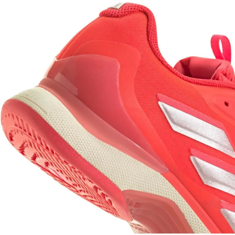 Adidas shoes - Lucid Red/Silver Metallic/Warm Vanilla 5