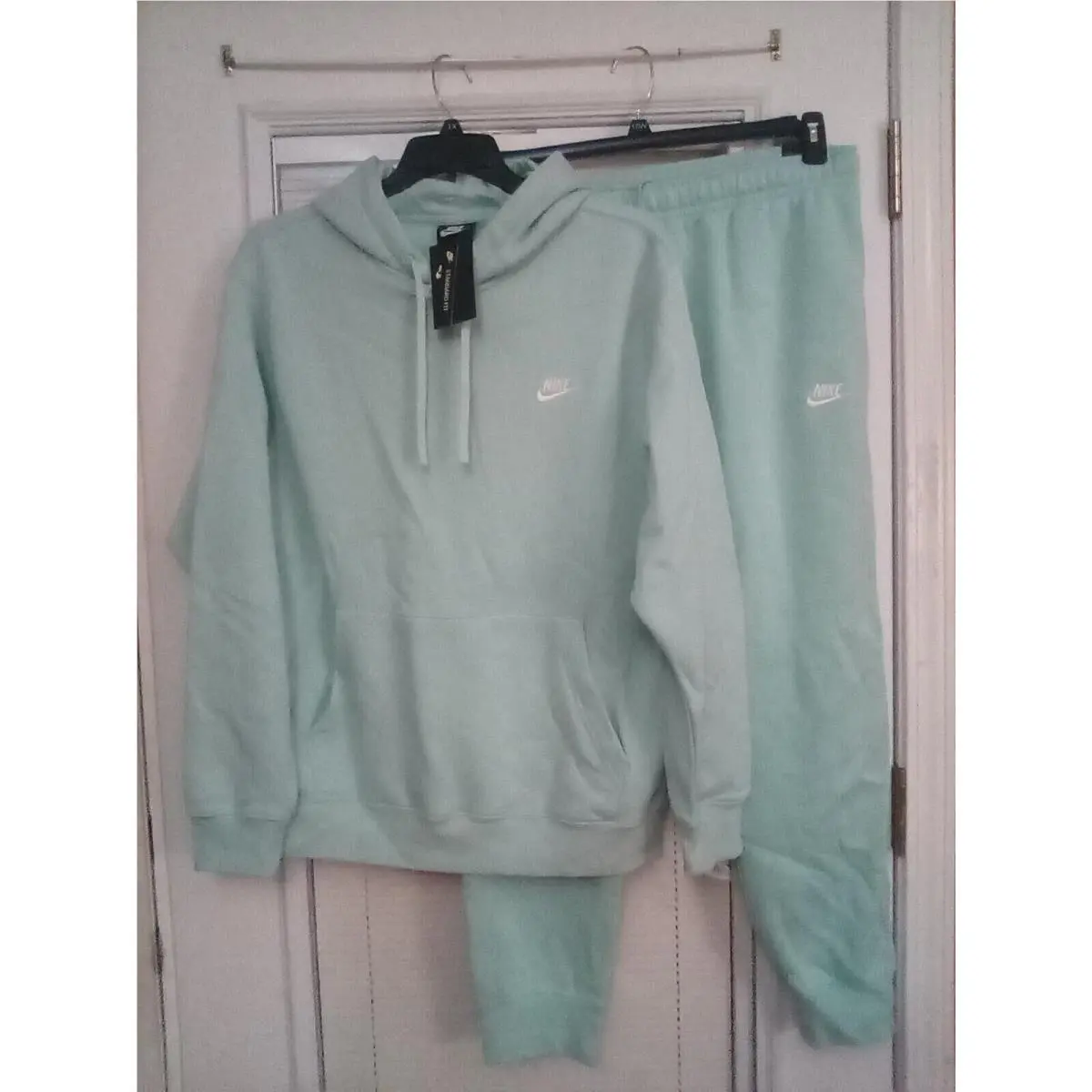 Nike Size XL Sportswear Light Dew Sweatsuit