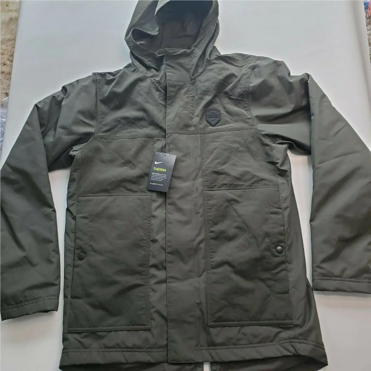 Nike clothing - Sequoia (UPC: 193151057464) 0