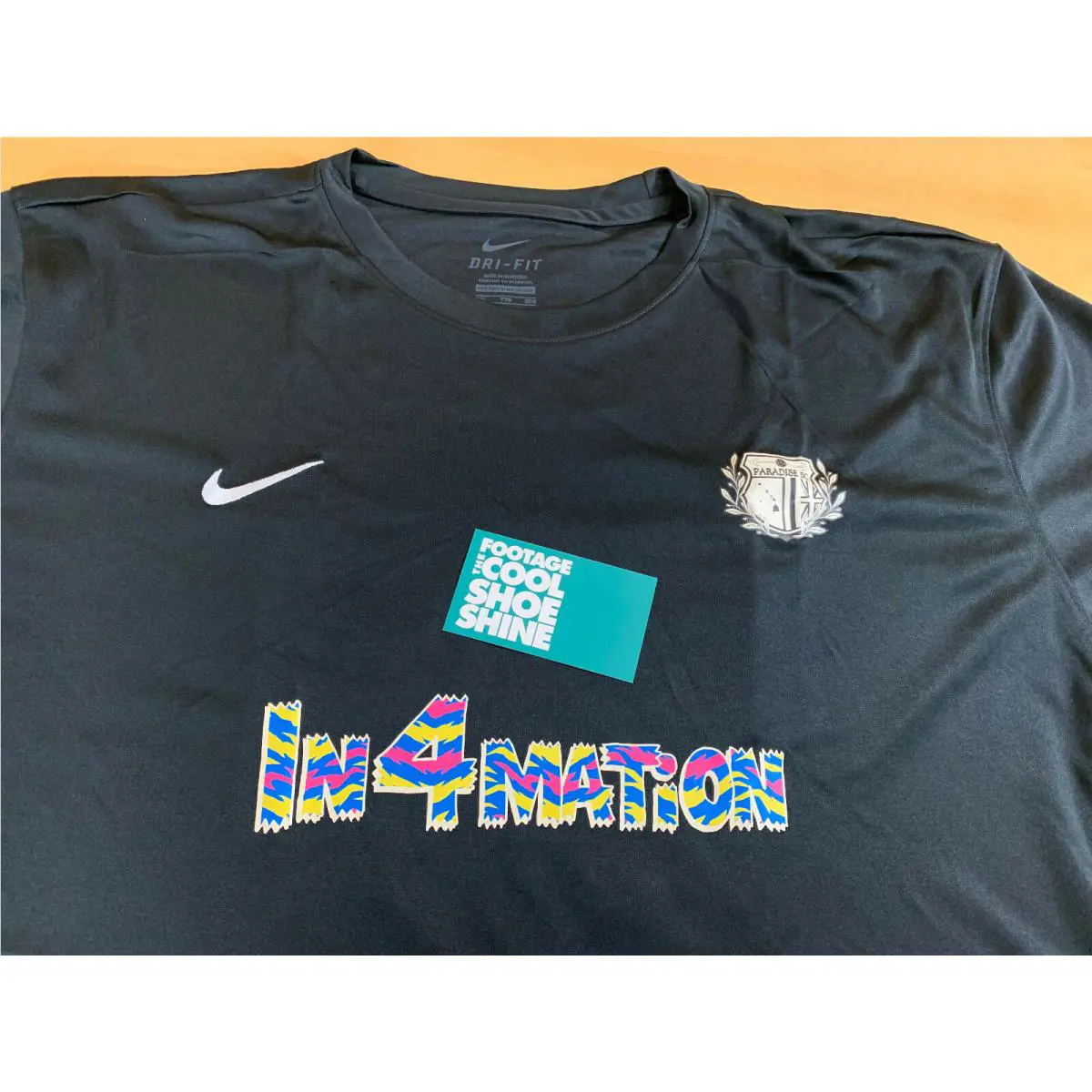 Nike clothing - 645504-010 - 645504-010 - Black (UPC: 885178432378) 1