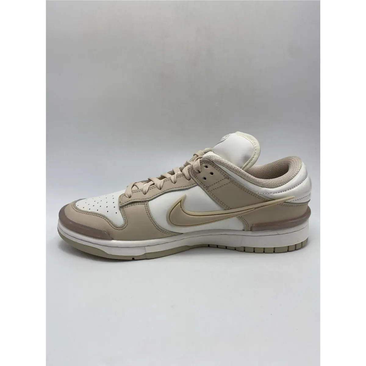 Nike shoes - DZ2794102 - DZ2794 102 - Sail/Sanddrift-Pink Oxford (UPC: 196969061296) 1