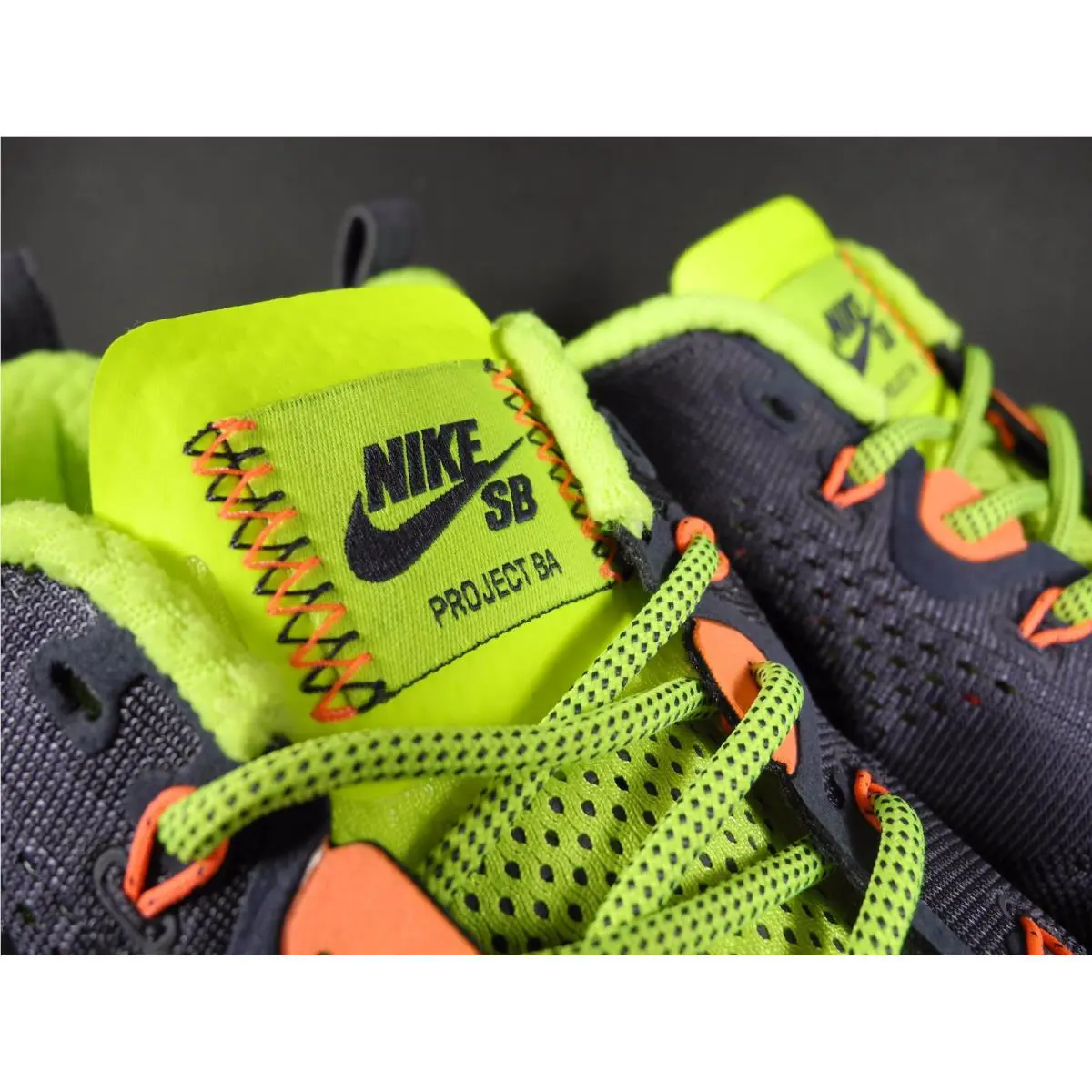Nike shoes - Multi-Color (UPC: 666003249527) 2