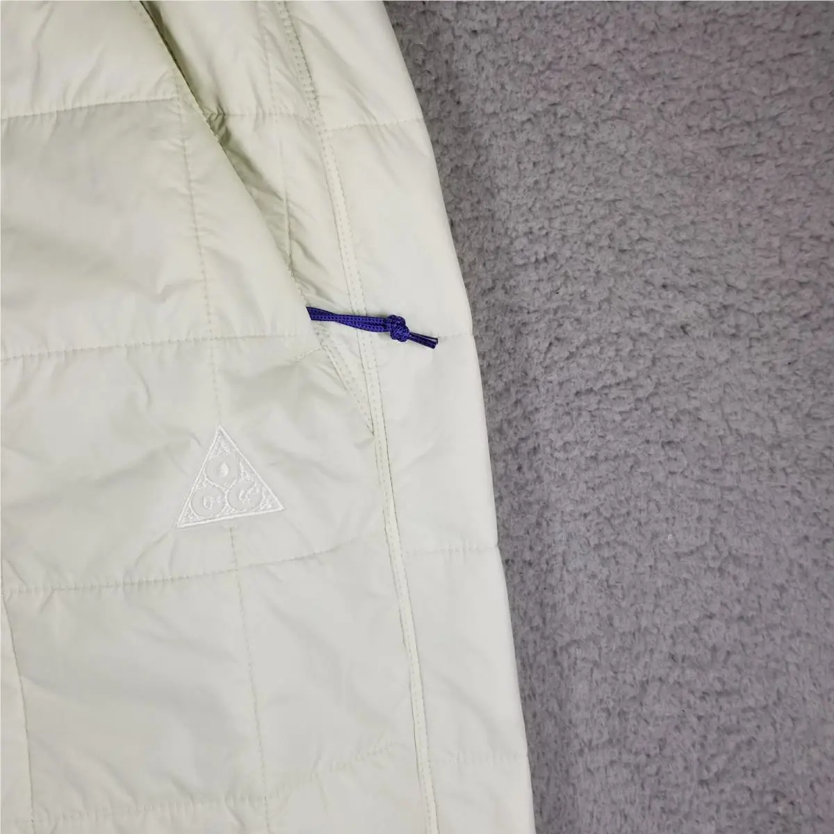 Nike clothing - White 1