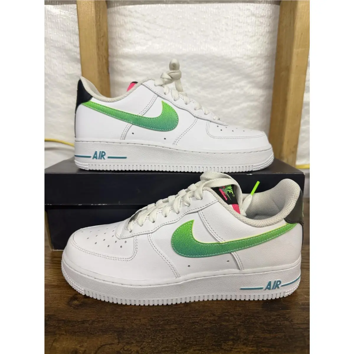 Nike Air Force 1 Low `07 LV8 White Aquamarine Size 6.5