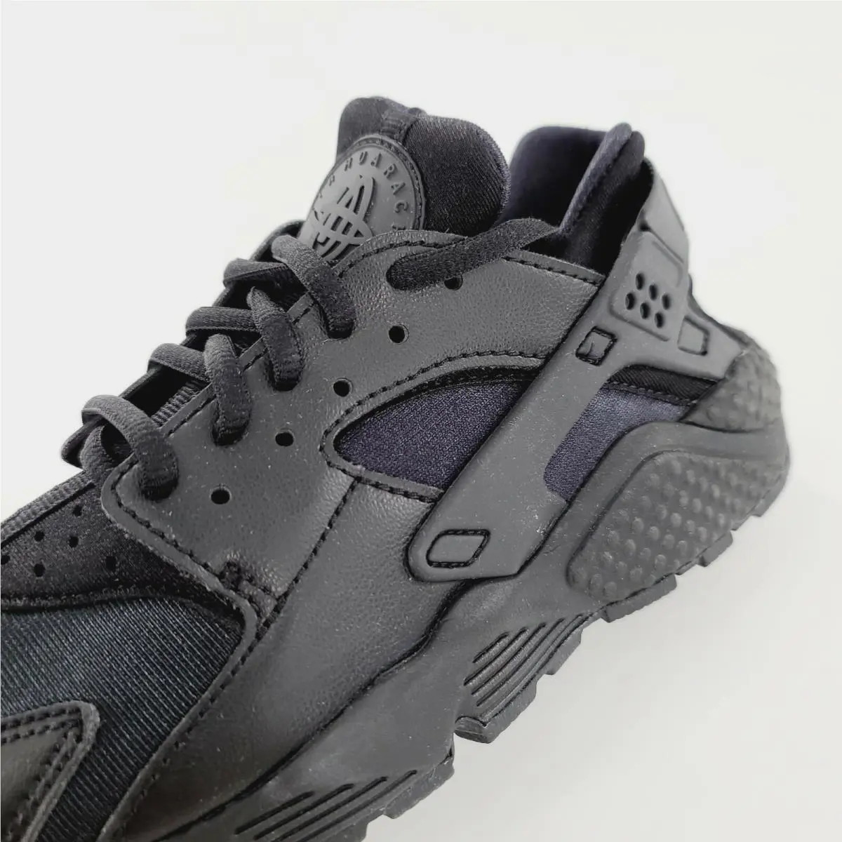 Nike shoes - Nike Air Huarache Run - Air Huarache Run - 634835-012 - Black, Manufacturer: black (UPC: 885176444281) 5