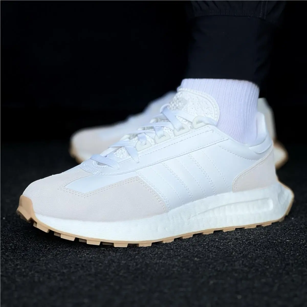 Adidas shoes - adidas Retropy - Retropy - Adidas Originals Retropy - White 1
