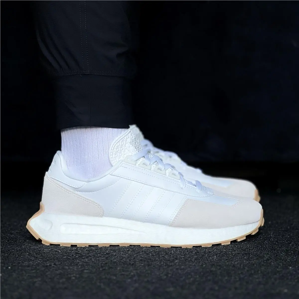 Adidas shoes - adidas Retropy - Retropy - Adidas Originals Retropy - White 2