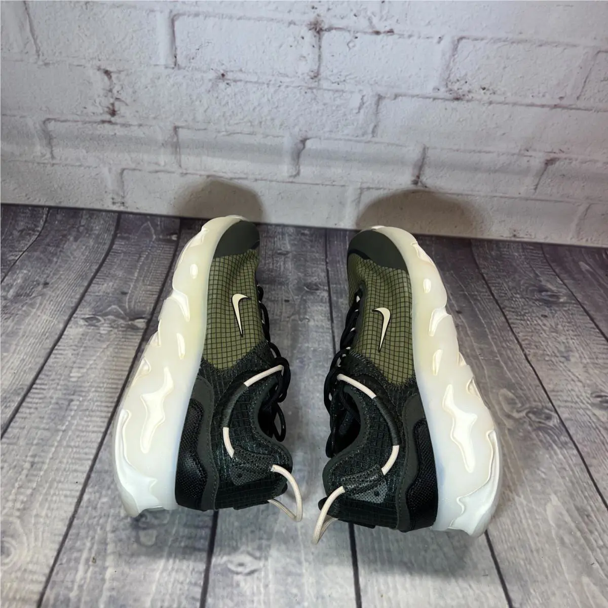 Nike shoes - Nike React Live - React Live - CV1772300 - Green 5