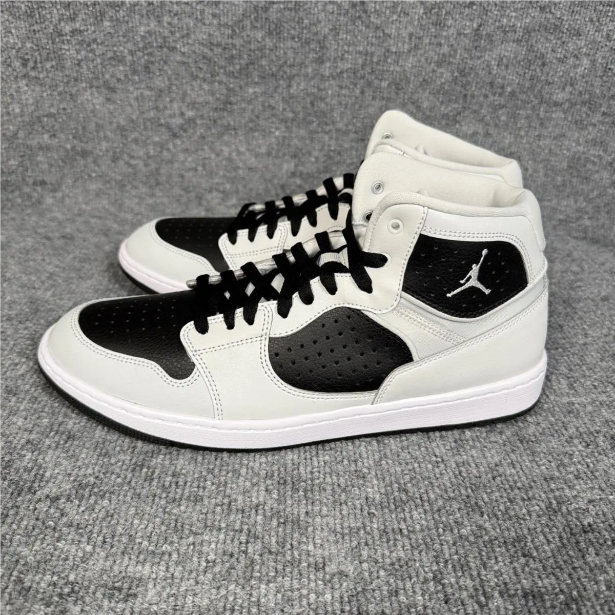 Nike shoes - Nike Jordan access - access - AR3762-010 - White 1