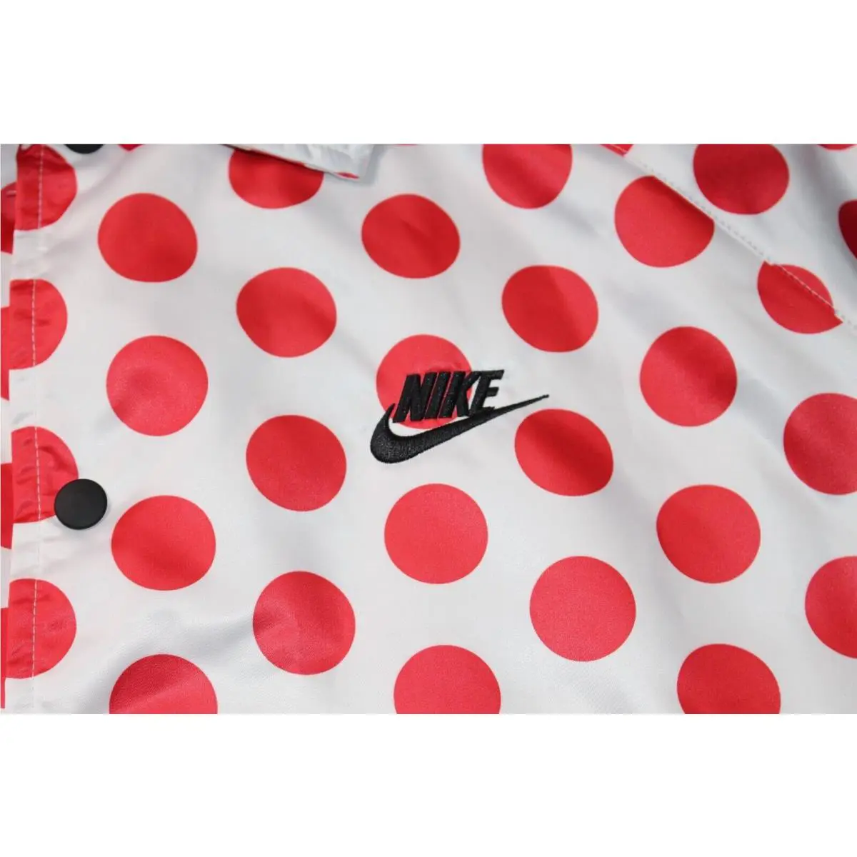 Nike clothing - Sportswear JDI - Sportswear JDI - Red (UPC: 193151021625) 3