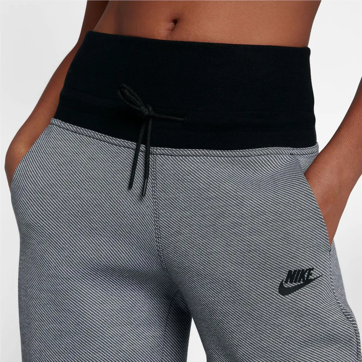 Nike clothing - GREY (UPC: 884498802571) 0