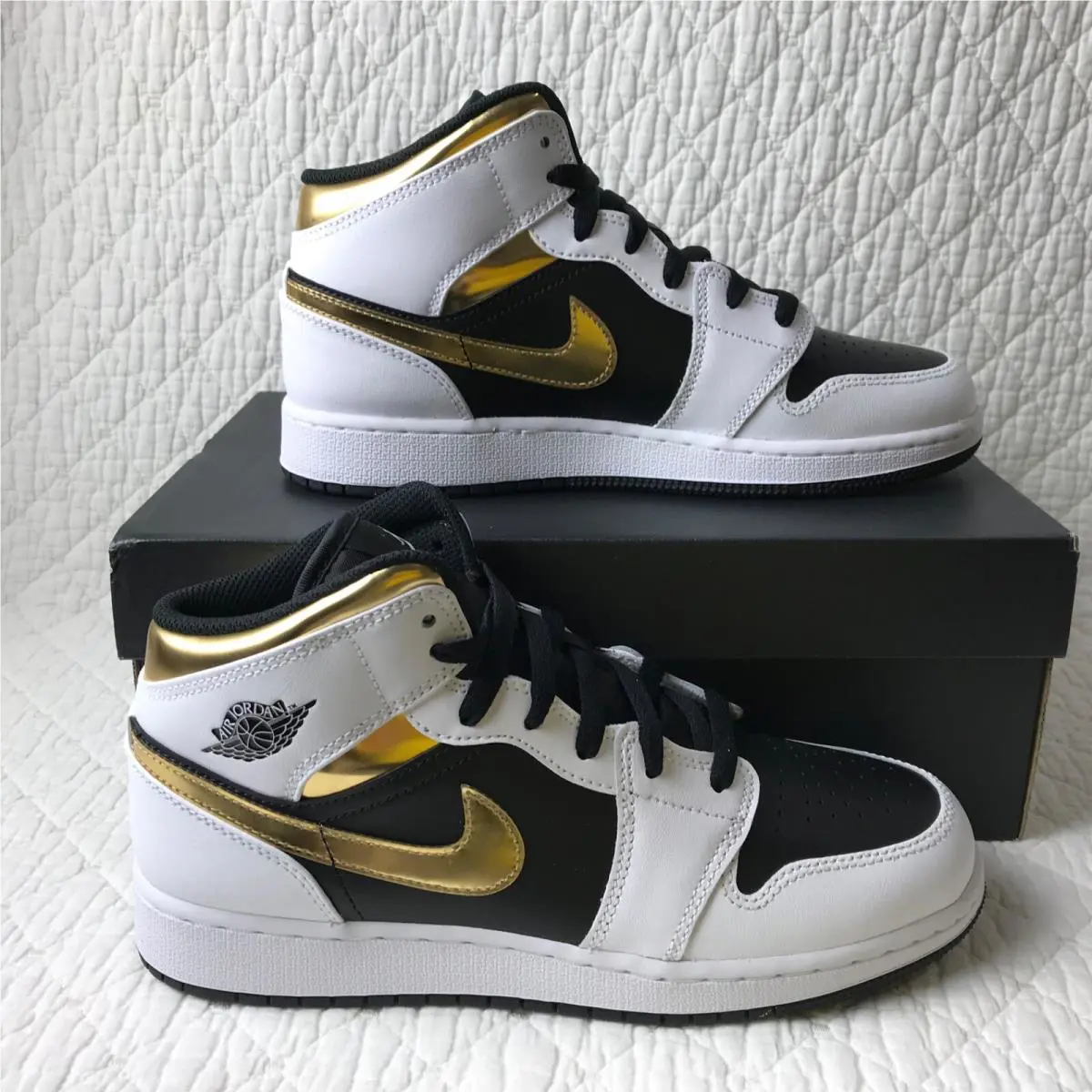 Nike shoes - Jordan Air 1 Mid GS - White/Multicolor/Black 0