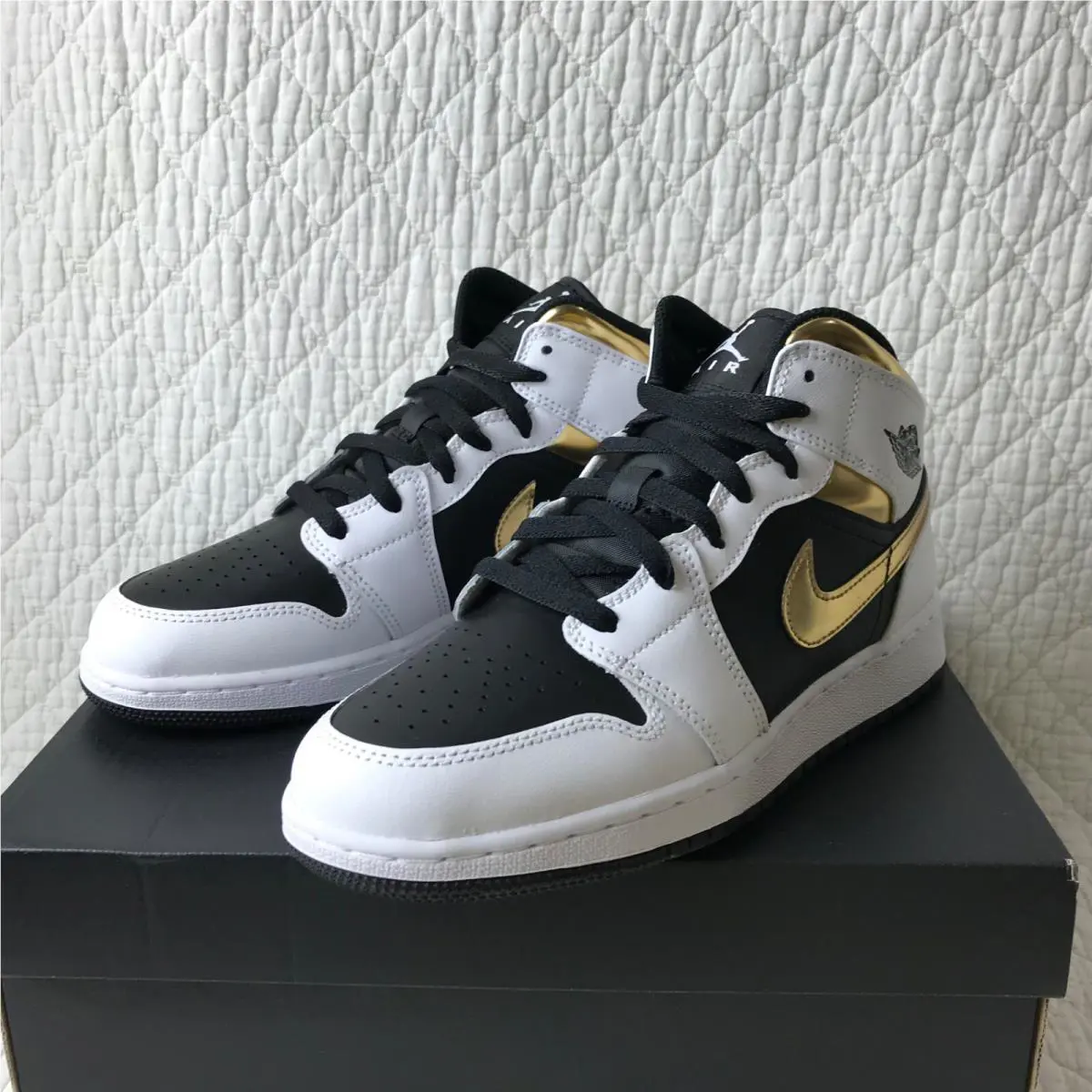Nike shoes - Jordan Air 1 Mid GS - White/Multicolor/Black 5