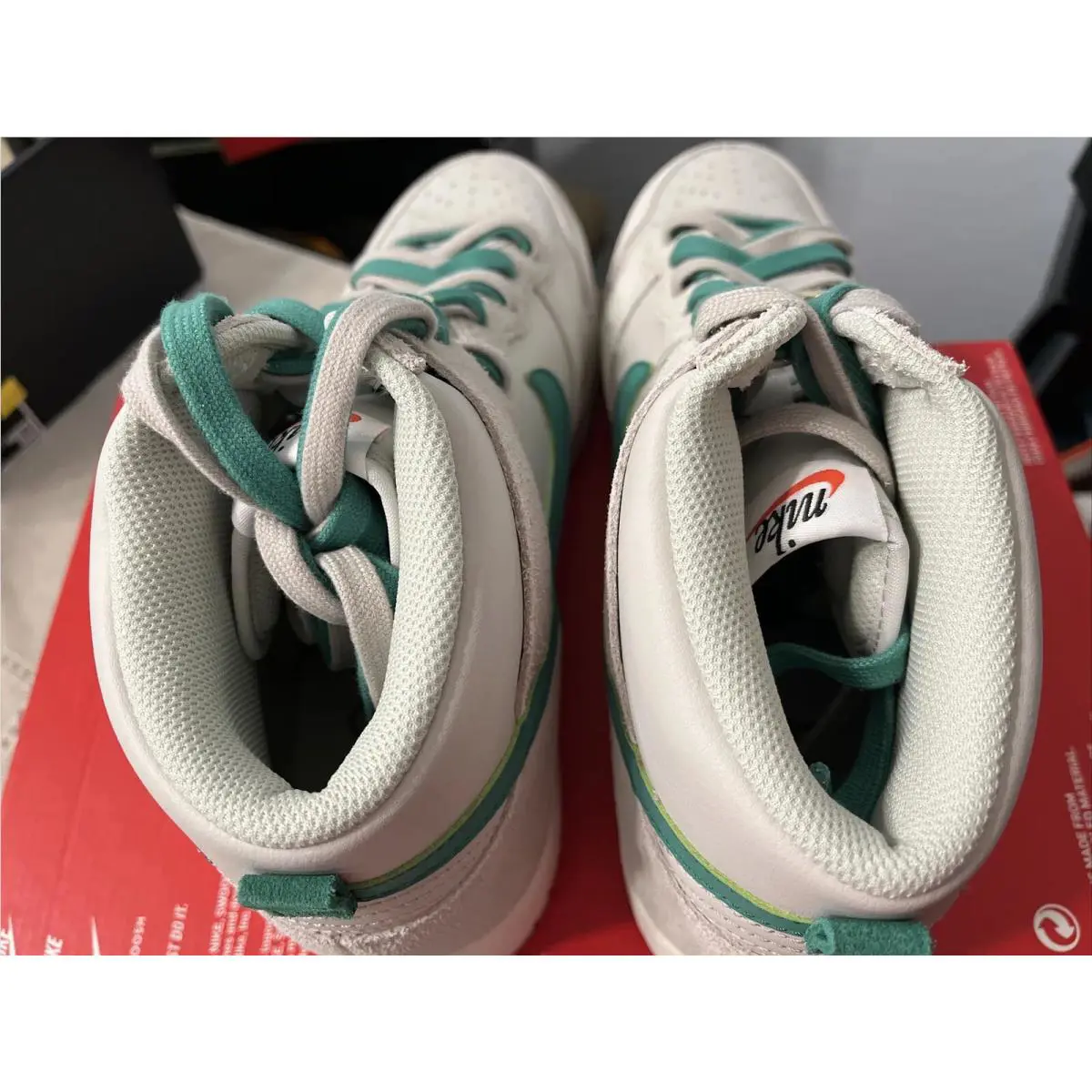 Nike shoes - DH0960-001 - DH0960-001 - Light Bone/Green Noise 7