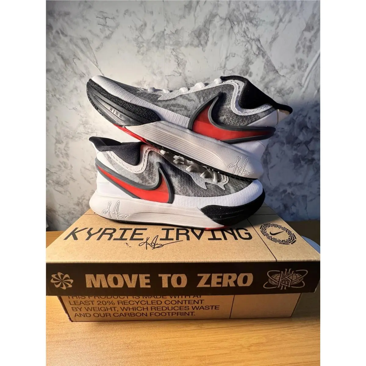 Nike Kyrie 8 GO Low University DQ8077-100 Basketball Shoes Youth Kids Size 4 Y