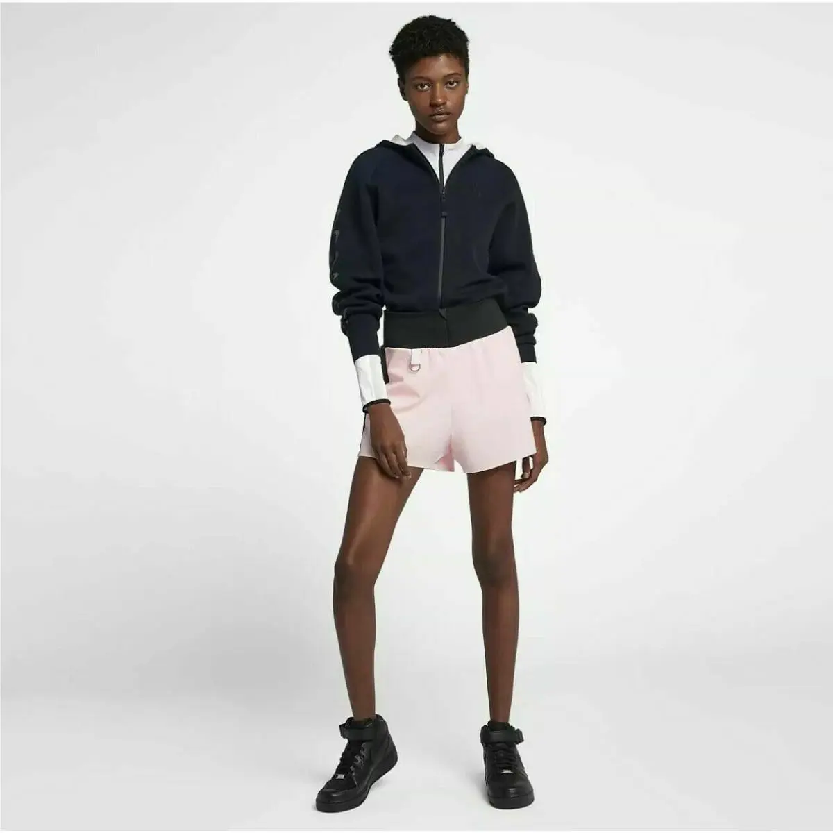 Nike clothing - BLACK (UPC: 887232605841) 7