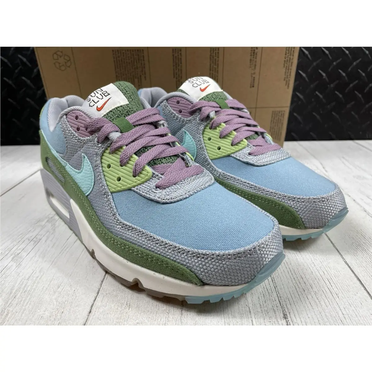 Nike shoes - Nike Air Max 90 SE - DM0036-400 - Multicolor (UPC: 0195869232140) 1