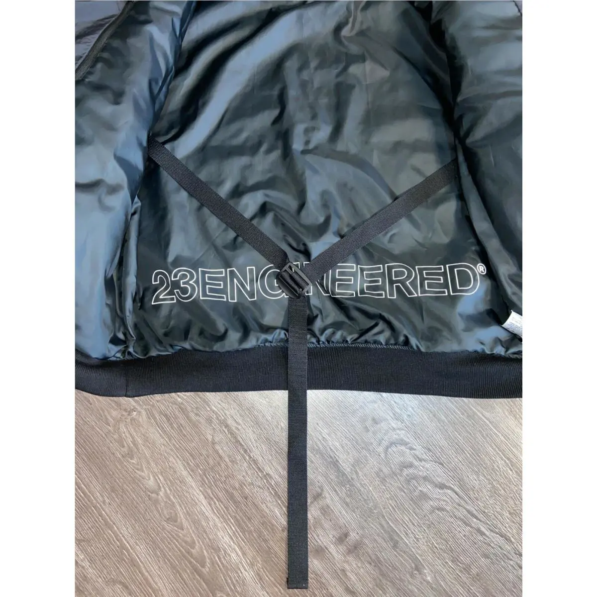 Nike clothing - Silver 3