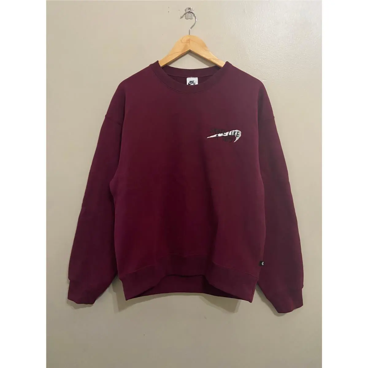 Nike clothing - Red 1