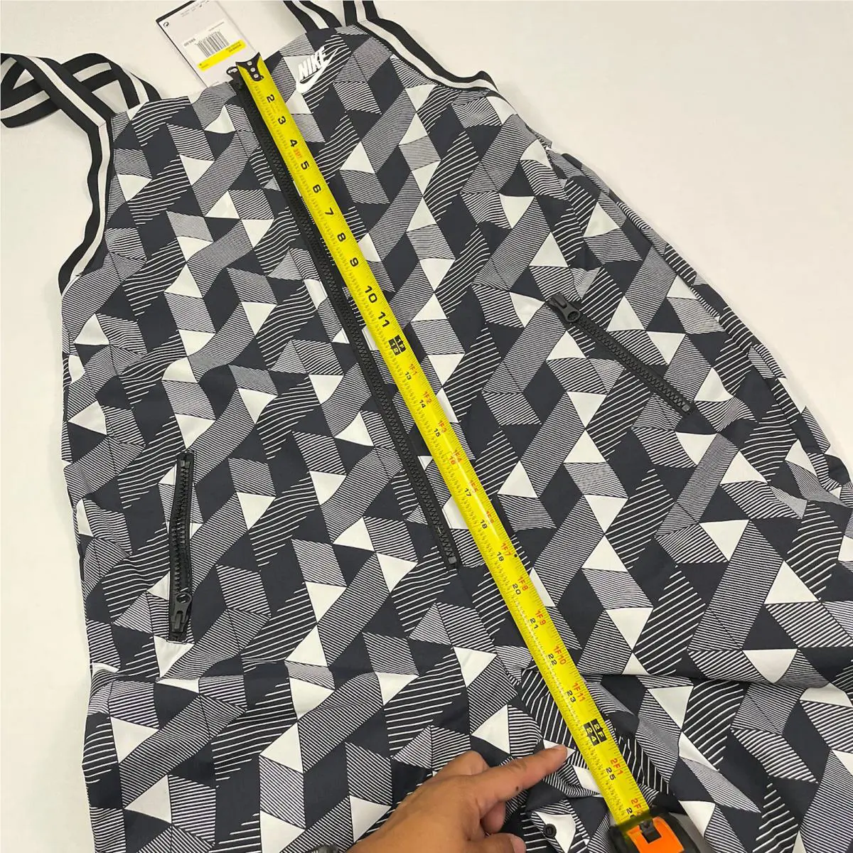 Nike clothing - DJ1151-010 - DJ1151-010 - Black (UPC: 194957471768) 6