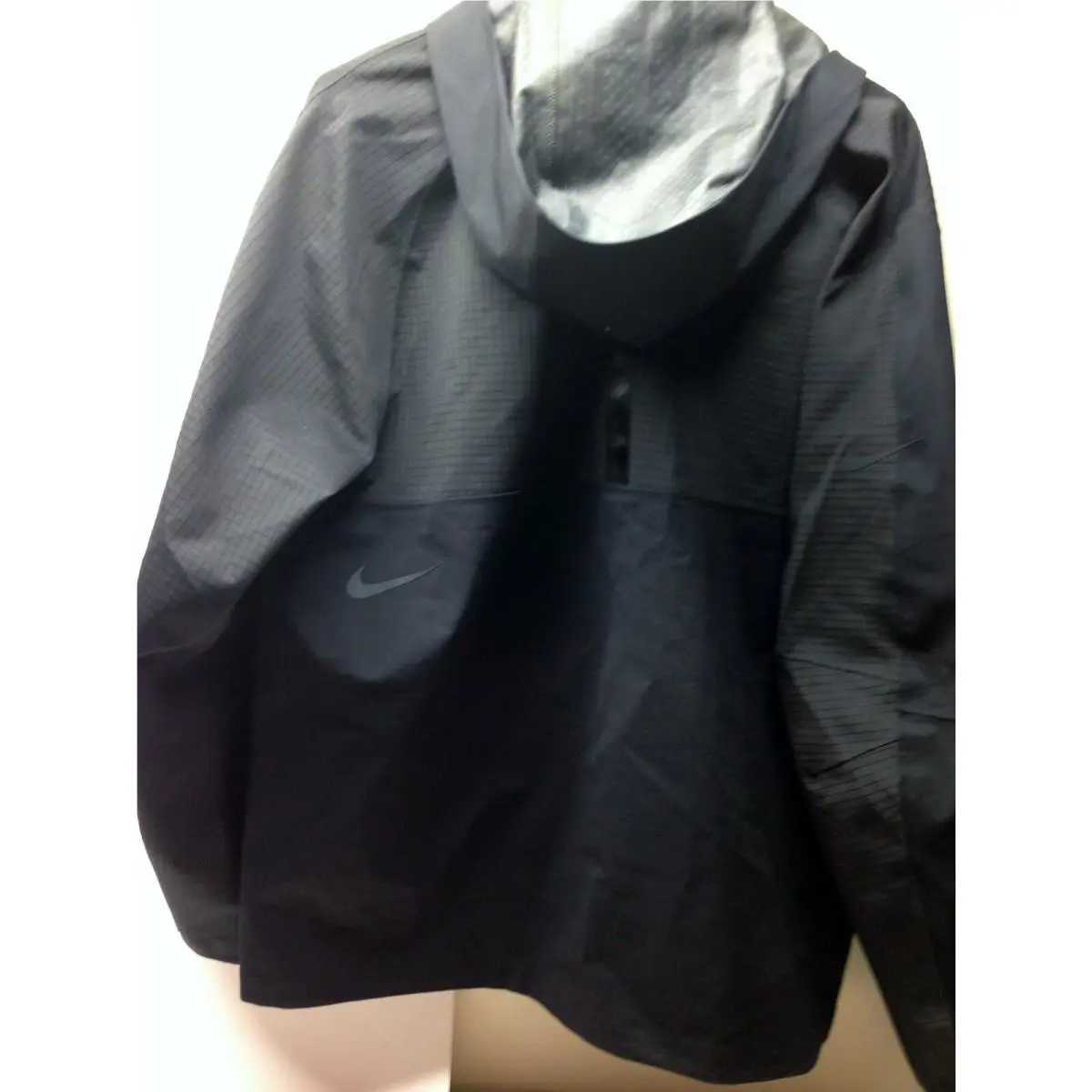 Nike clothing - SPORTSWEAR TECH - SPORTSWEAR TECH - Black (UPC: 194502964400) 2