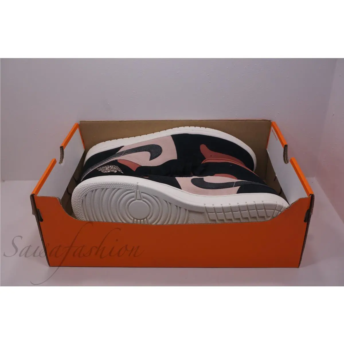 Nike shoes - Air Jordan 1 - Air - BQ6472-202 - Red (UPC: 0194500801035) 7